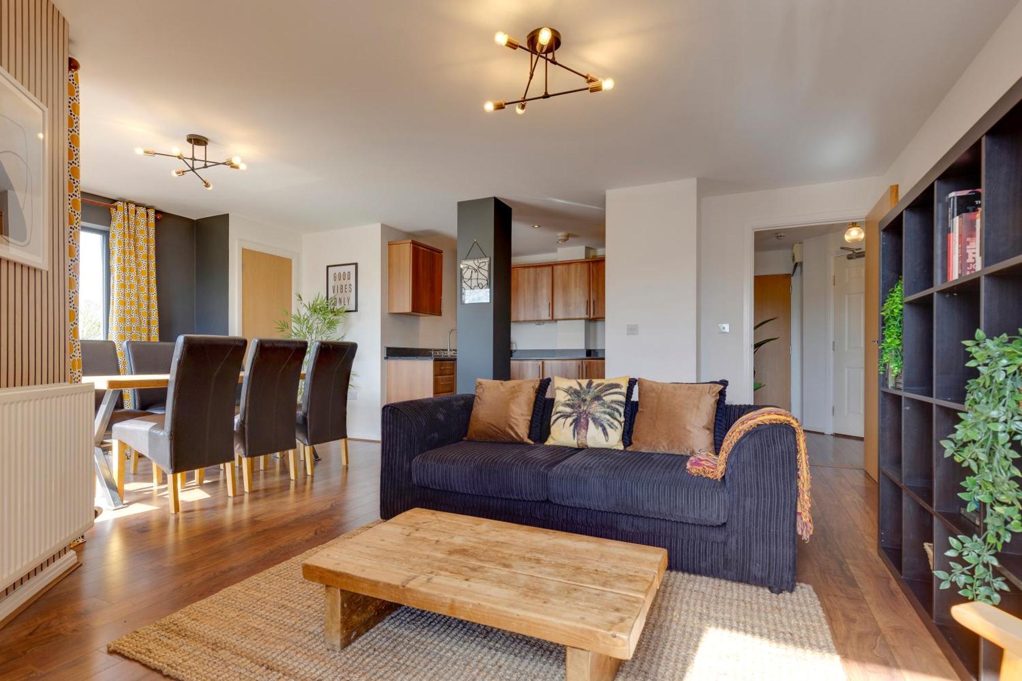 Pass The Keys Spacious And Modern Flat With Own Car Park CBG Exterior foto